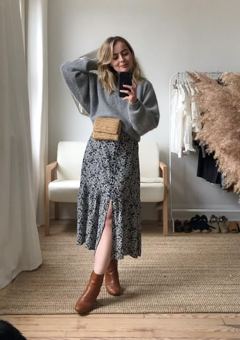 Maxi Dress With Sweater, Dress With Sweater Over It, Sweater Over Dress Outfit, Winter Trendy Outfits, Sweater Over Dress, Modern Sweater, Slip Dress Outfit, Midi Dress Outfit, Sweater And Skirt