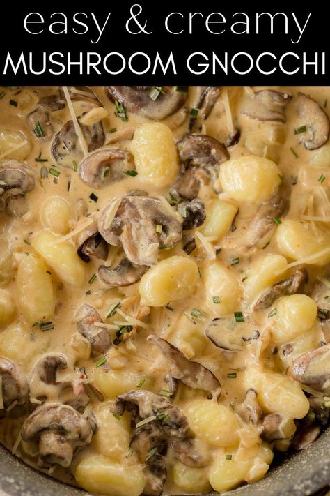 Mushroom Gnocchi, Gnocchi Recipes Easy, Best Mushroom Recipe, Gnocchi Dishes, Delicious Vegetarian Dinner, Mushroom Cream Sauces, Creamy Mushroom Soup, Creamy Mushroom Sauce, Cremini Mushrooms