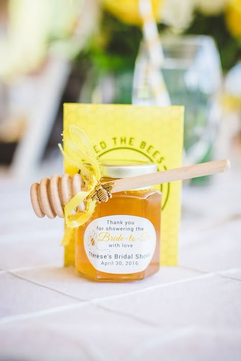 A Sunshine Yellow Honey-Themed Bridal Shower | Ultimate Bridesmaid | Wandermore Photography Bridal Shower Honey, Lemon Themed Party, Bridal Shower Inspo, Bee Wedding, Wedding Shower Decorations, Bridal Shower Inspiration, Bridal Shower Diy, Shower Inspiration, Yellow Wedding