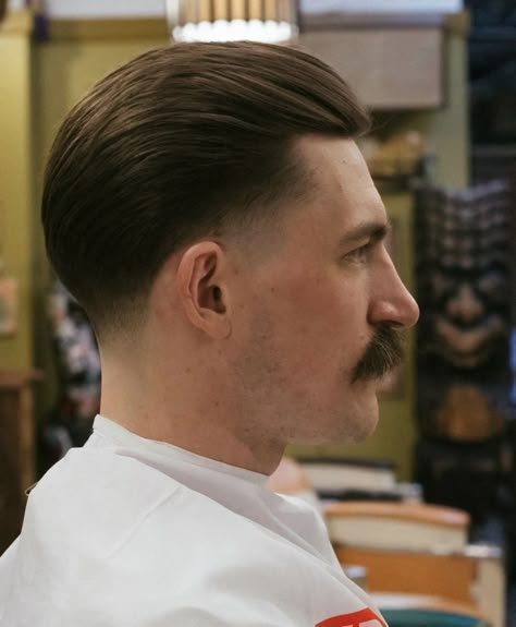 Vintage Slick Back Hair Men, Old Hollywood Mens Hair, Slick Back Hair Men Fade, Ww1 Hairstyles, Cream Hair Hairstyles, Short Slicked Back Hair Men, 50s Mens Hair, Slickback Hairstyle Men, Men Slick Back