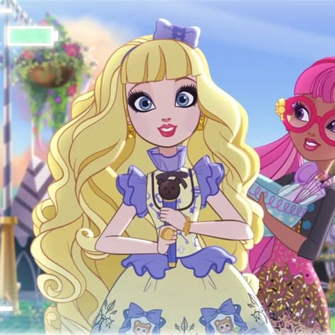 Blondie lockes Ever After High Goldie Locks, Ever After High Matching Icons, Blondie Lockes, Goldie Locks, Animal Jam, Different Art Styles, Ever After High, Movie Game, Doll Sets