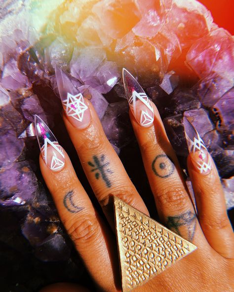 Bri Luna on Instagram: “My clear sacred geometry nails  are so fihhhhhhh and worth the wait! @impekablenails is truly everything.😭🌈😘💅🏾🔥” Geometry Nail Art, Geometry Nails, Modern Mystic, Finger Tattoo For Women, Tattoos For Lovers, New Tattoo, Creative Tattoos, Tattoo Inspo, Finger Tattoos