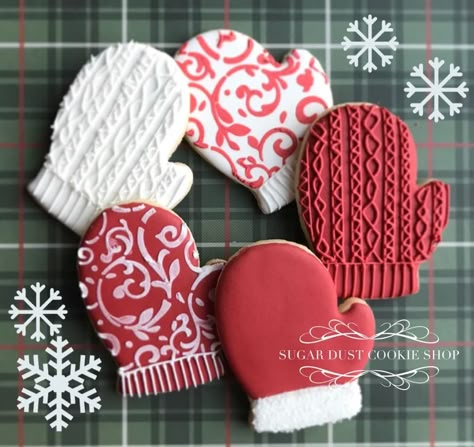 Christmas Mitten Cookies, Mitten Cookies Decorated, Reclaimed Wood Mantel, Christmas Sugar Cookies Decorated, Cute Christmas Cookies, Neutral Sofa, Royal Iced Cookies, Wood Mantel, Sugar Cookie Royal Icing