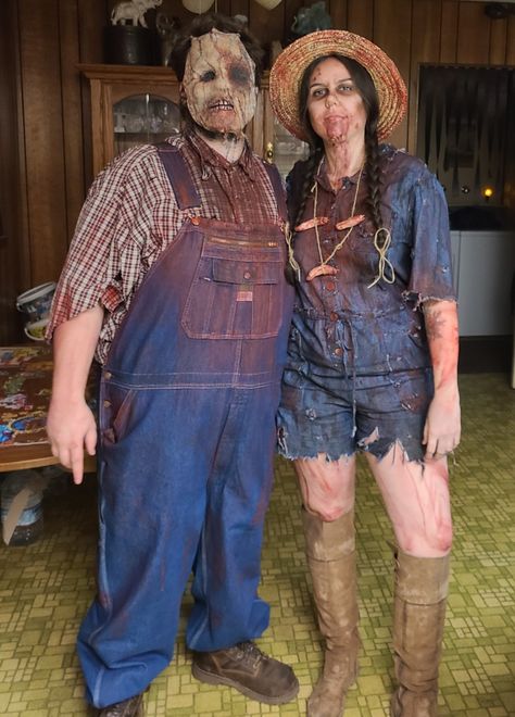 Gory Couple Halloween Costumes, Hillbilly Costume, Scary Couples Halloween Costumes, Couples Halloween Costumes, Creepy Halloween Costumes, Ideas For Autumn, Couples Halloween Costume, Autumn Weddings, Halloween Costume Idea