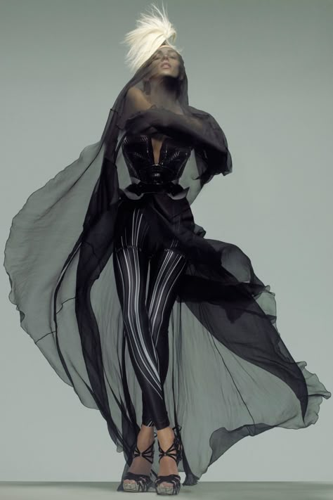 March 2009 Nick Knight Photography, Monochromatic Fashion, Vogue Archive, Anja Rubik, Vogue Uk, Strike A Pose, Editorial Photography, Fashion Photographer, Fashion Photo