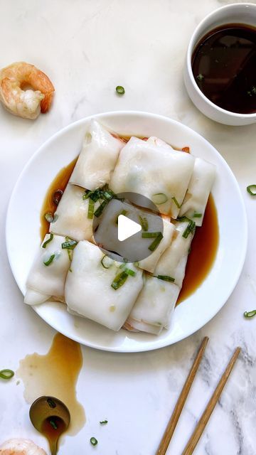 Easy Asian Dishes, Noodle Rolls, Cheung Fun, Dim Sum Dumplings, Chinese Breakfast, Sweet Soy Sauce, Shrimp Noodles, Dim Sum Recipes, Steamed Shrimp