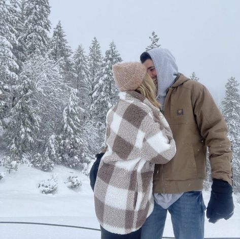 Things We Left Behind, The Woodsman, Couple Winter, Winter Resort, Instagram Couples, Playing For Keeps, Holiday Romance, Winter Inspo, Winter Photo