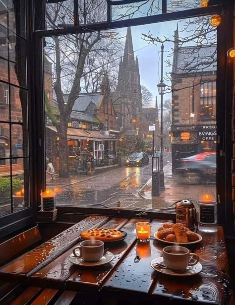 Rainy October Aesthetic, Autumn Cozy Aesthetic Wallpaper, October Mood Board Aesthetic, City Fall Aesthetic, Autumn City Aesthetic, New England Halloween, Romanticize Fall, Romanticizing Autumn, October Mood Board