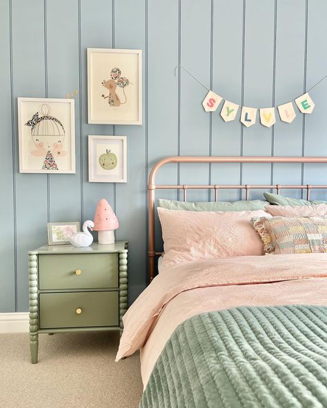 Simple Bed Frame, House Addition, Comfy Place, Big Girl Bedrooms, Toddler Girl Room, Modern Kids Room, Kids Bedroom Inspiration, Girls Rooms, Girl’s Room