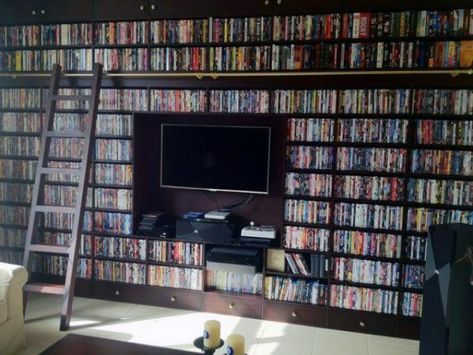 40 DVD Storage Ideas - Organized Movie Collection Designs Diy Shelf Ideas, Dvd Storage Solutions, Dvd Storage Ideas, Movie Storage, Diy Dvd Storage, Dvd Storage Shelves, Dvd Display, Dvd Organization, Dvd Shelves