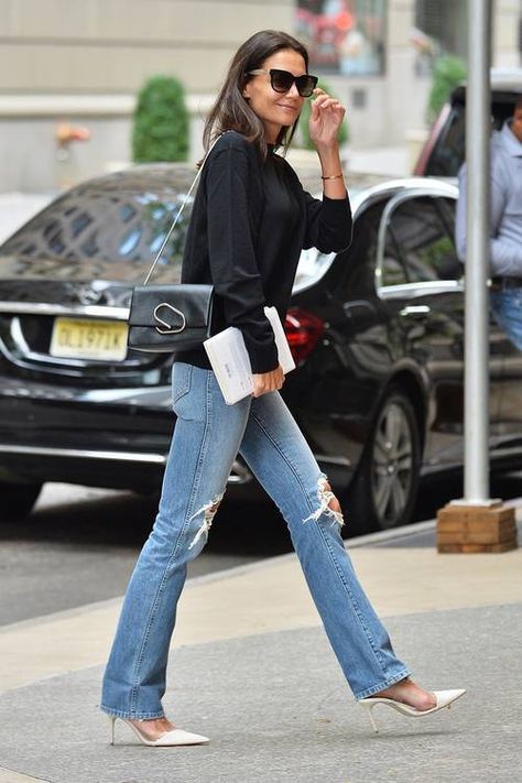 Katie Holmes Street Style, Ripped Jeans Heels, Cosmetic Nurse, Katie Holmes Style, Celebrities Street Style, Looks Jeans, Sunday Style, Style Inspiration Fall, Estilo Chic