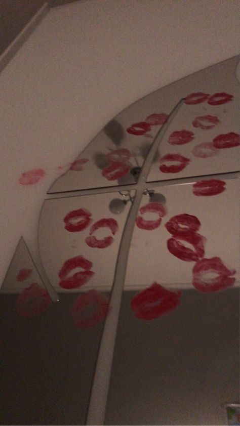 Kissing yourself in the mirror because you know you’re hot❤️‍🔥💋💋 Mirror Kisses, Italy Party, Vision Board Pictures, Creative And Aesthetic Development, Bedroom Makeover, Mirror Decor, Christmas Tree Skirt, Aesthetic Wallpapers, Kiss