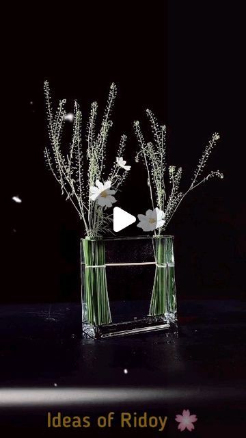 Simple Floral Arrangements, Ikebana Arrangements, Arrangement Ideas, Flower Arrangements Simple, Easy Flower, Garden Terrarium, Simple Flower, Garden Club, January 10