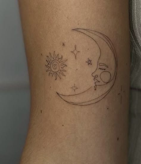 Sun Moon Star Tattoo, Moon Star Tattoo, Daffodil Tattoo, Sharpie Tattoos, Star Tattoo, One Line Art, Cute Small Tattoos, Cute Tattoos For Women, Jewelry Tattoo