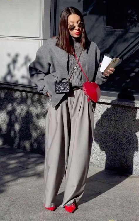 Gray And Brown Outfit, Boots Outfit Ankle, Grey Outfit, Autumn Outfit, Style Mistakes, Looks Style, Winter Fashion Outfits, Look Chic, Look Fashion