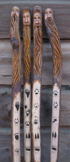 Wood Carving Ideas, Stick Carving, Spirit Sticks, Handmade Walking Sticks, Hantverk Diy, Hand Carved Walking Sticks, Canes And Walking Sticks, Didgeridoo, Wood Spirit