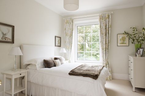 One of the guest rooms has been painted in Farrow & Ball's James White James White Farrow And Ball, Farrow And Ball James White, Bedroom Interior White, Bedroom Remodeling, Kids Bedroom Remodel, White Wall Bedroom, Guest Bedroom Remodel, Small Bedroom Remodel, James White