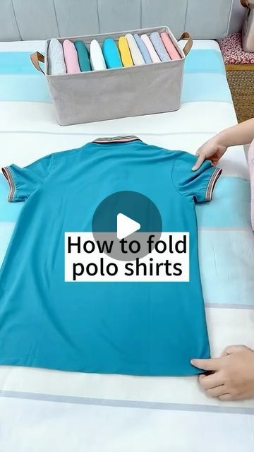 Shirt Folding Trick, Folding Hacks, Creative Life Hacks, Packing Hacks Clothes, Shirt Folding, Diy Clothes Videos, Clothes Organization Diy, Folding Laundry, Diy Furniture Hacks