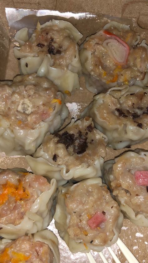 siomay food Pap Dimsum, Dimsum Aesthetic, Dreamy Cake, Food Mood, K Food, Alcohol Aesthetic, Food Cravings, Aesthetic Food, Food Lover