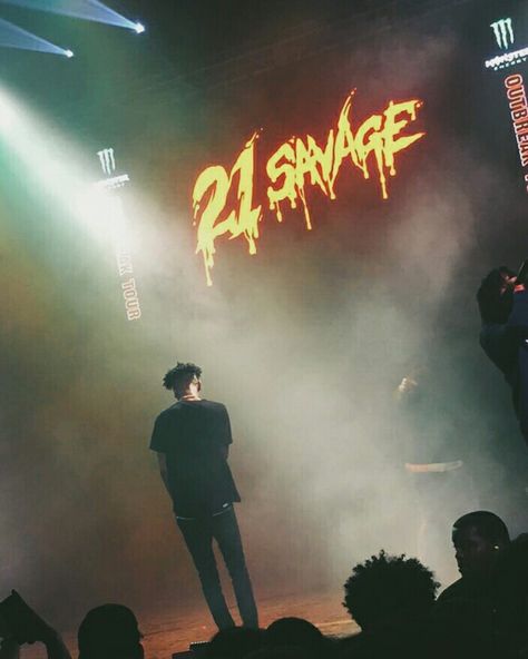 Pinterest: Nàe 💋 21 Savage Concert, 21 Savage Rapper, Black Tar, Savage Wallpapers, Savage Mode, Hip Hop Playlist, Rap Albums, Rap Wallpaper, 21 Savage