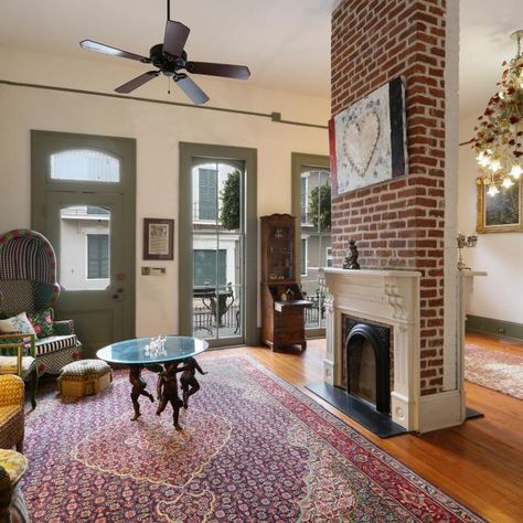 Shotgun House Interior, Victorian Sitting Room, New Orleans Interior Design, French Quarter Decor, New Orleans Decor, Shotgun House, Victorian Style Homes, Storage Inspiration, New Orleans French Quarter