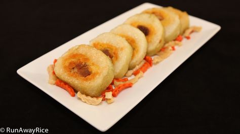 Pan-Fried Sticky Rice and Mung Bean Cakes (Banh Tet Chien) Bean Cakes, One Banana, New Year's Cake, Using A Pressure Cooker, Mung Bean, Global Cuisine, Sticky Rice, Cuisine Recipes, Vietnamese Recipes