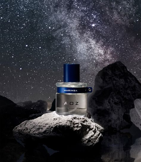 ALIEN ODORZ Meteorite Brand kit on Behance Night Product Photography, Space Product Photography, Moving Hearts, Niche Perfume Collection, Rock Photography, Perfume Photography, Space Photography, Email Design Inspiration, In The Zone