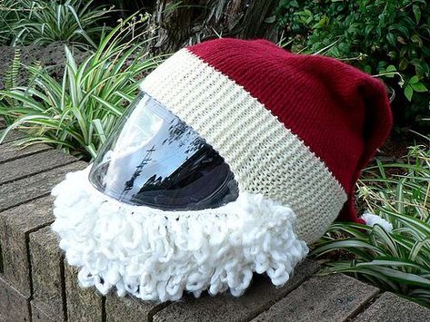 Turn a Motorcycle Helmet Into a Santa Costume ... The Best Biker Cosplay For the Holidays! 🎄 🎅 🦌 #knitting #crochet #cosplay #santa #santaclaus Knitted Santa, Motorcycle Helmet Design, Cool Motorcycle Helmets, Christmas Crochet Patterns Free, Knitting For Charity, Santa Costume, Helmet Covers, Christmas Knitting Patterns, Christmas Crochet Patterns