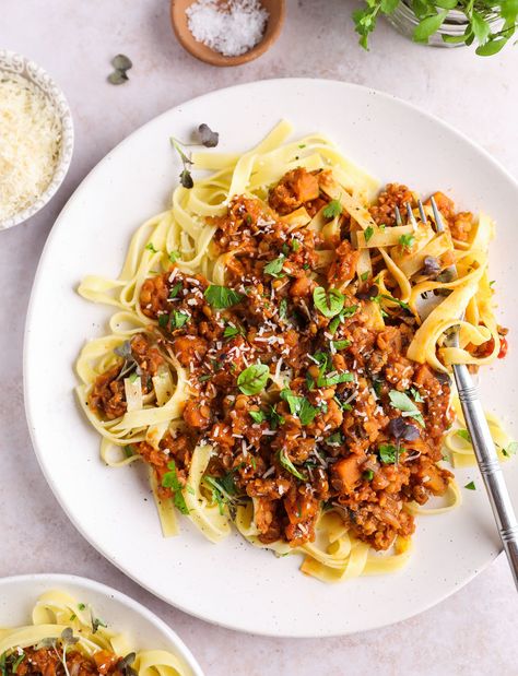 Vegan Ragu, Lentil Ragu, Cottage Pie, Meat Substitutes, Red Lentil, Chopped Tomatoes, Pasta Bake, Be Happier, How To Dry Oregano