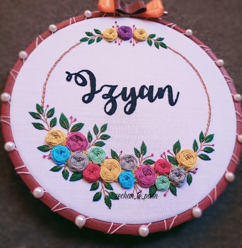 Embroidered name hoop #namehoop #embroidery #handmadembroidery #embroideryhoops Name Hoop Embroidery, Hoop Embroidery, Embroidered Name, Embroidery Hoop, Name Plate, Clay Crafts, Decorative Plates, Art Print, Embroidery