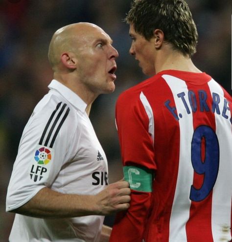 Thomas Gravesen, Football Match, Real Madrid, Varsity Jacket, The Fosters, Madrid, Wrestling, Sports Jersey, Soccer