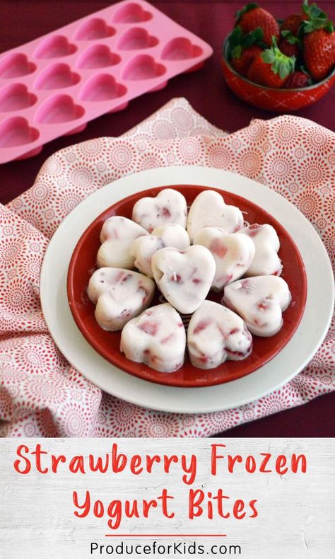 Strawberry Yogurt Bites, Snacks Diy, Strawberry Frozen Yogurt, Frozen Yogurt Bites, Healthy Valentines, Yogurt Bites, Kids Help, Snacks Healthy, Recipes Snacks