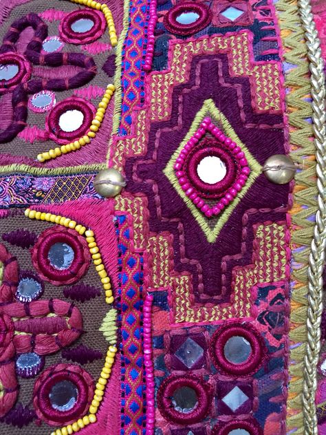 . Punk Guy, Kutchi Embroidery, Sustainability Quotes, Ornament Drawing, Crazy Patchwork, Embroidery Stitches Tutorial, Hand Work Embroidery, Hand Embroidery Projects, African Textiles