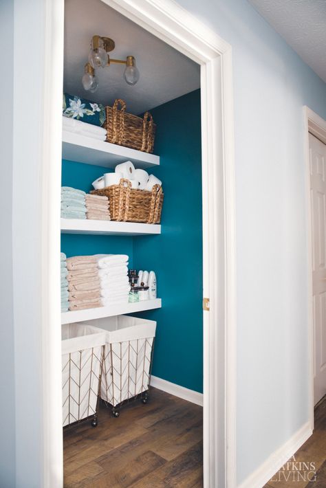 Building Linen Closet, Linen Closet Plans, Laundry Linen Closet Combo, Linen Closet Ideas Bathroom, Linen Closet Paint Ideas, Painted Linen Closet, Linen Closet No Door, Open Linen Closet Hallway, Closet With Floating Shelves