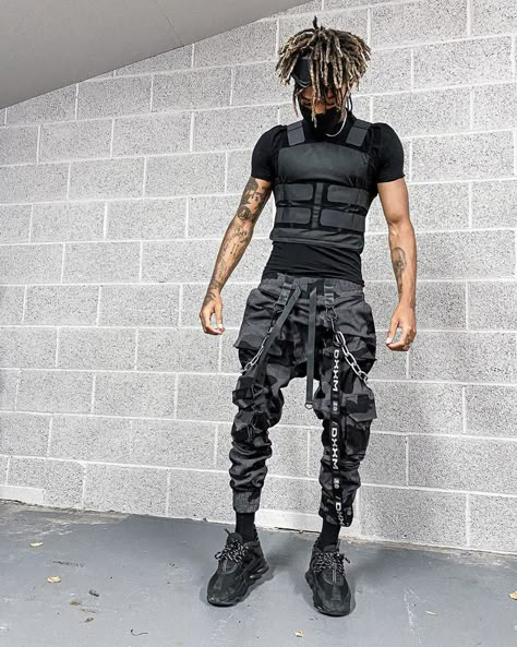 Night Thrasher, Tactical Streetwear, Futuristic Outfits, Cyberpunk Techwear, Tech Clothing, Techwear Outfits, Techwear Streetwear, Tactical Wear, Cyberpunk Clothes