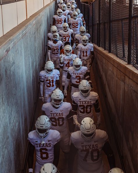 2022 Texas Football photography :: Behance University Of Texas Aesthetic, Texas Football Wallpaper, University Of North Texas Aesthetic, Texas Football Aesthetic, Texas College Football, University Of Texas Football, Glen Powell Texas Longhorns, Texas Longhorns Football, Longhorns Football