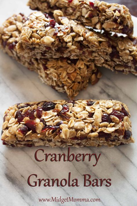 Granola Bars With Cranberries, Cranberry Granola Recipe, Dry Cranberry Recipes, Recipes Using Dried Cranberries, Granola Bars Homemade Healthy, Recipes With Dried Cranberries, Cranberry Snacks, Dried Cranberry Recipes, Soft Granola Bars