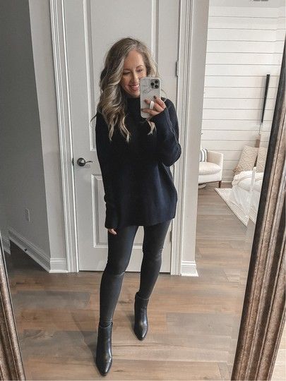 Black Sweater With Black Leggings, Black Sweater Leather Leggings Outfit, All Black Leggings Outfit Winter, Black Leggings With Black Boots, Black Tunic Sweater Outfit, Black Leather Leggings Outfit Winter, Leather Leggings Outfit Christmas, Faux Leggings Outfit Night, Jumper And Leggings Outfits