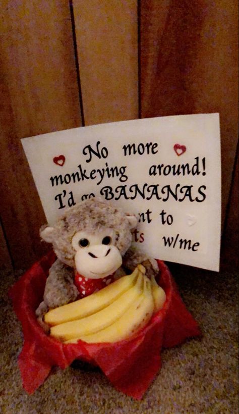 Monkey Promposal, Monkey Hoco Proposal, Animal Hoco Proposal, Saying Yes To Hoco, Sweetheart Proposals, Sadie’s Proposal Ideas, Sweethearts Dance Proposal, Sadie Proposals, Sadies Proposals Ideas