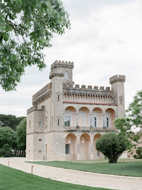 An Italian Castle Is Transformed To Create A Must-See Love Story Italian Castles, Castle Homes, Wedding Venues Italy, Notebook Therapy, Castle House Design, Truth Untold, Italian Castle, Dollhouse Inspiration, Indian Temple Architecture