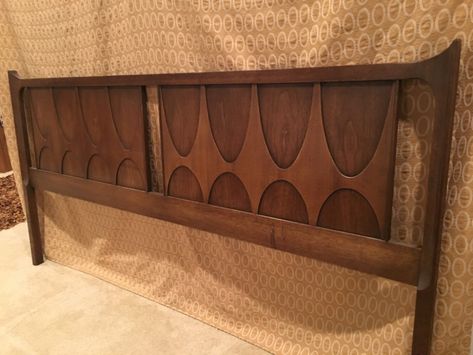 Mid-Century Modern Broyhill Brasilia King Headboard - EPOCH Broyhill Brasilia Bedroom, Brasilia Broyhill, Mcm Headboard, Mid Century Modern Headboard, Moody Master, Mid Century Headboard, Diy Mid Century Modern, Broyhill Furniture, Broyhill Brasilia