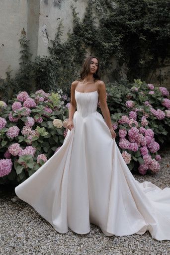 E519 - Flora Satin Ballgown Wedding Dress, Corset Ballgown, Wedding Dress Ballgown, Wedding Dress With Corset, Satin Ballgown, Utah Wedding Dress, Ballgown Wedding Dress, Ballgown Wedding, Wedding Dress Flowy