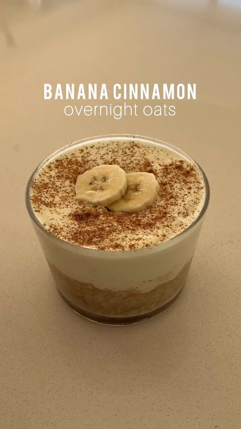 Food & Nutrition (@FoodnNutriti0n) on X Healthy Food Products, Yoghurt Breakfast, Cinnamon Overnight Oats, Oat Recipes Healthy, Overnight Oats Recipe Healthy, 2024 Recipes, Sugar Free Maple Syrup, Overnight Oats Healthy, Quick Breakfast Recipes