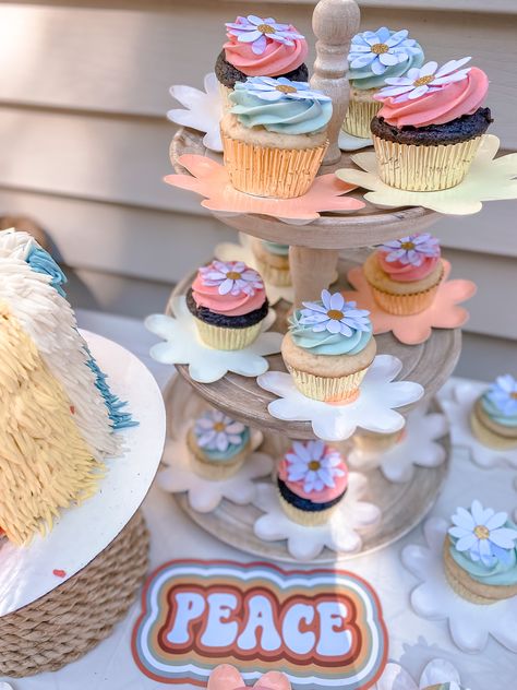 Two Groovy Cupcakes, Fourever Groovy, 2 Groovy, Coachella Birthday, Hippie Birthday Party, Daisy Cupcakes, Festival Themed Party, 70th Birthday Decorations, Groovy Party