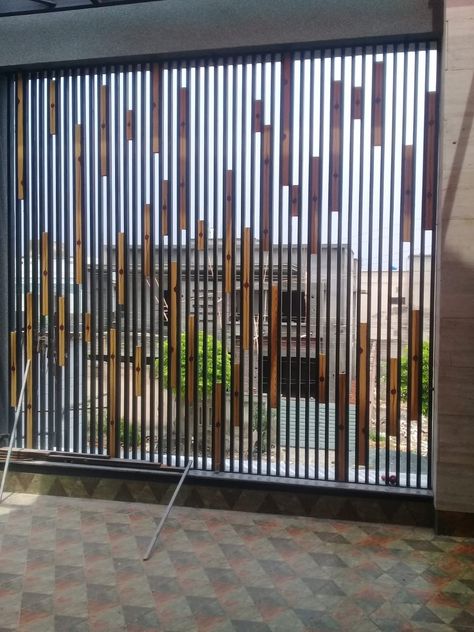 Metal Jaali Design, Balcony Jali Design, Exterior Partition Design, Work Area Grill Design Kerala, Grill Partition Design, Balcony Partition Ideas, Sunshade Ideas Window, Sitout Grill Design, Jali Design Exterior