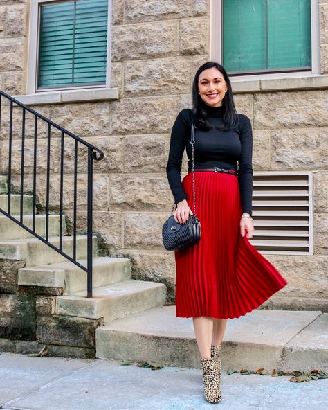 Red Skirt Outfit Christmas, Red Skirt Outfit Ideas, Long Red Skirt Outfit, Red Pleated Skirt Outfit, Red Midi Skirt Outfit, Aline Skirt Outfit, Pleaded Skirt Outfits, Booties Target, Flare Skirt Outfit