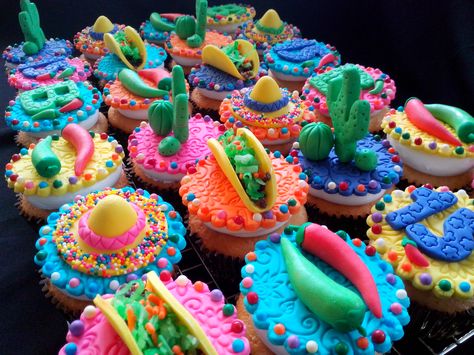 Mexican Party Cupcakes ~! Tacos Cupcakes ~ Taco Twosday Cupcake, Taco Party Cupcakes, Mexican Birthday Cupcakes, Mexican Party Cupcakes, Mexican Cupcakes Decoration, Mexican Fiesta Cupcakes, Mexican Cupcakes Ideas, Fiesta Cupcakes Ideas, Mexican Theme Cupcakes