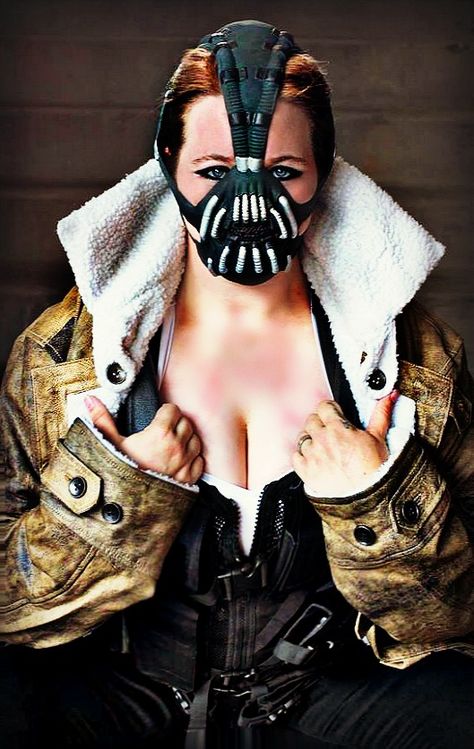 Lady Bane by The Baroness Von T. Fem Bane by Sabrina Hargis Bane Cosplay, Cosplay Photography, Interesting Story, Batman Wallpaper, Cool Halloween Costumes, Best Cosplay, Dark Knight, Cosplay Anime, Fancy Dress