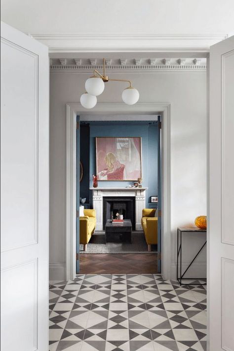 An Edwardian home and a modern extension Edwardian Staircase, Modern Edwardian, Edwardian Home, Encaustic Tiles, London Family, Unusual Home, Modern Extension, Edwardian House, Hallway Designs