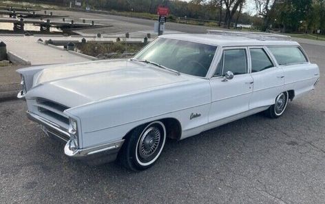 Before SUVs (Sport Utility Vehicles) dominated the automotive landscape, station wagons were all the rage. Big ones, small ones, luxurious ones, spartan ones – they all sold well until not that many years ago. Like this 1966 Pontiac Catalina which produced more than 34,000 copies with seating for both six and nine passengers. A one-family-owned... Pontiac Catalina, Station Wagons, Small Engine, Utility Vehicles, Vintage Racing, Classic Trucks, Station Wagon, Bel Air, Wagons